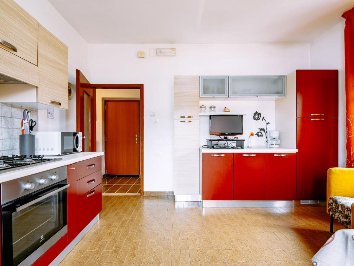 Apartment Deval-1 By Interhome Calceranica al Lago Buitenkant foto